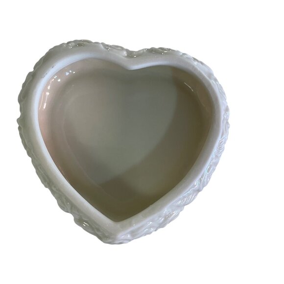Lenox Rose Heart Trinket Porcelain Box W/ 24K Gold Trim - Picture 7 of 9